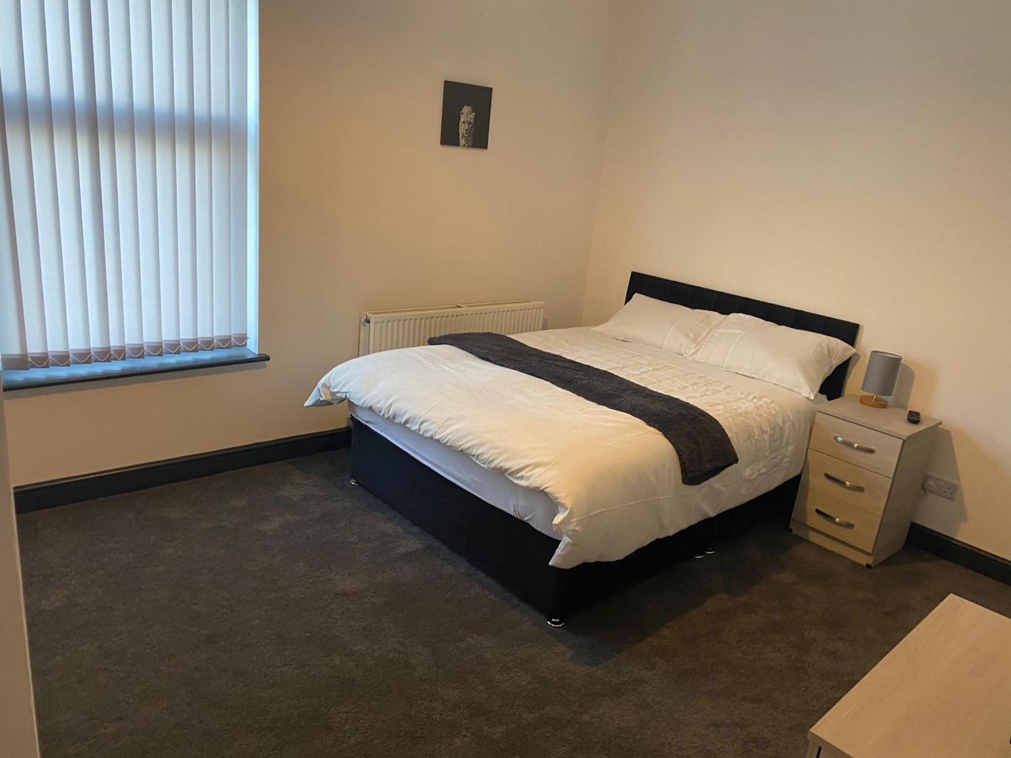 Stoke-on-Trent Houghton Guest House 1 מראה חיצוני תמונה