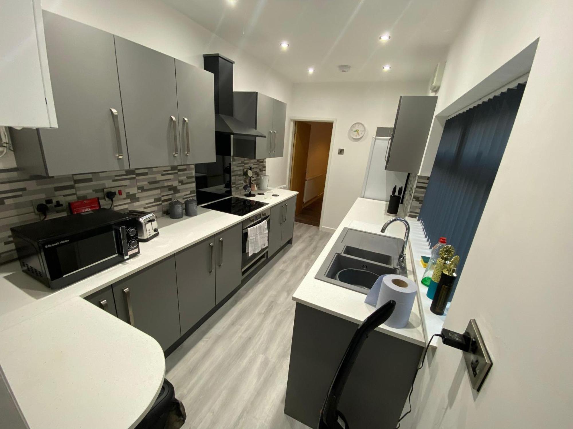 Stoke-on-Trent Houghton Guest House 1 מראה חיצוני תמונה